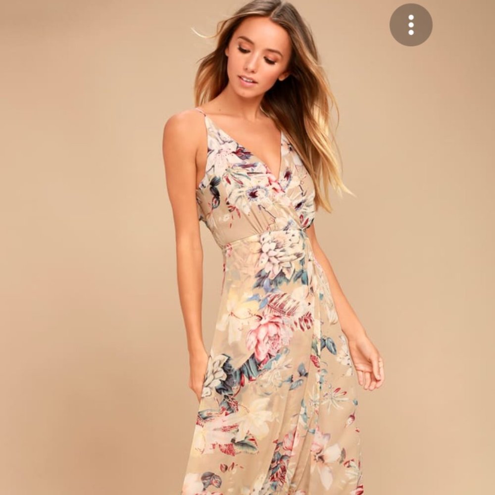 Lulu's Floral Dress in Nude size small